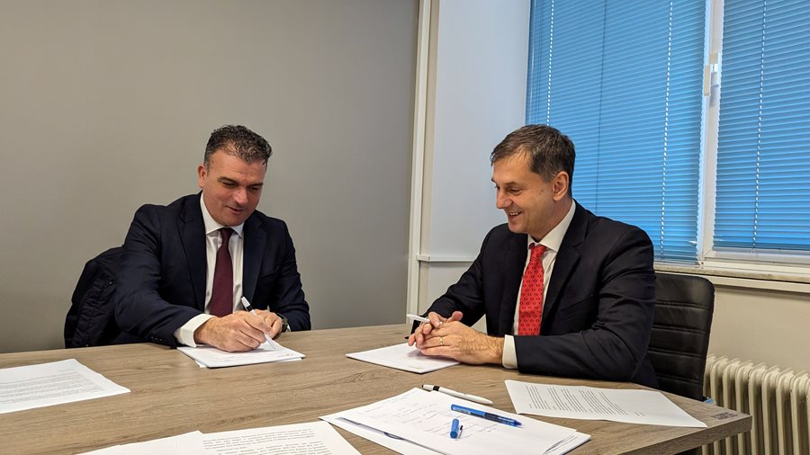 240124 mamakos theoxaris 1