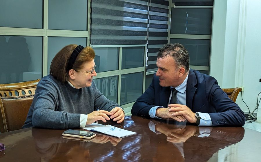 240223 pinakothiki mendoni mamakos