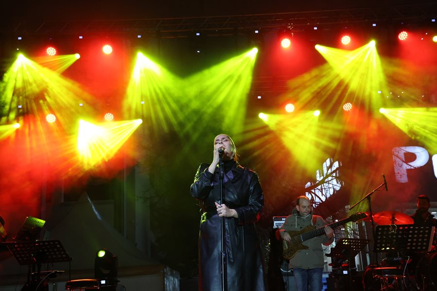 241205 fotagogisi dentro