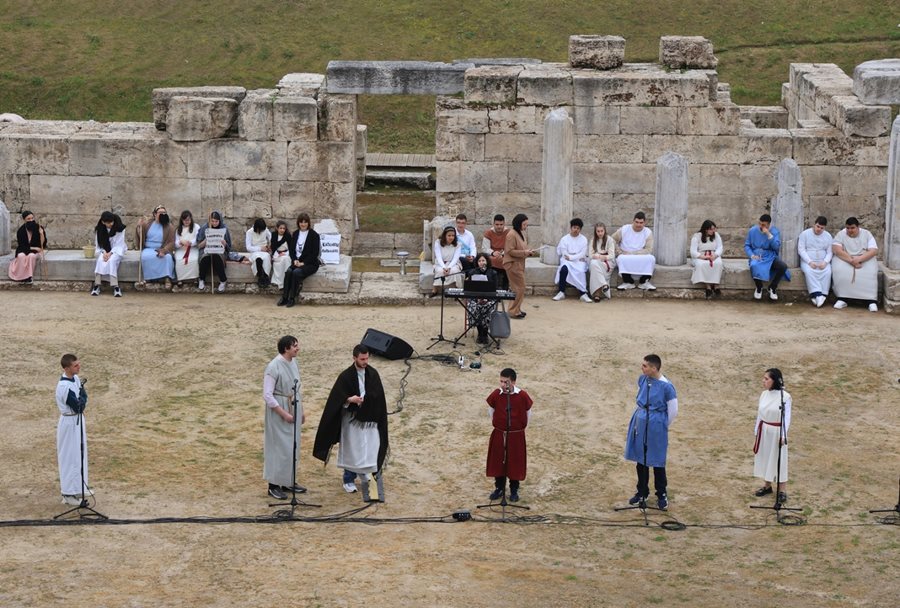 250327 1o mathitiko festival theatrou