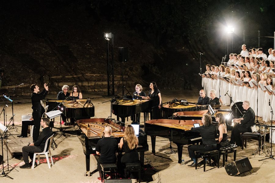 Πιανιστικό σύνολο Piandaemonium στο Ελληνιστικό Θέατρο του Δίου