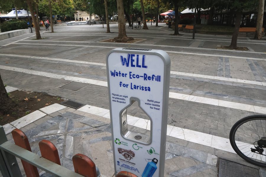 Ο «έξυπνος» σταθμος ύδρευσης στην Πλατεία Ταχυδρομείου