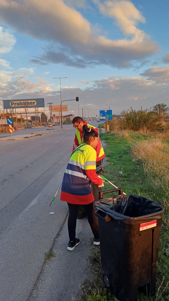 Στιγμιότυπο από τον καθαρισμό οδικών δικτύων
