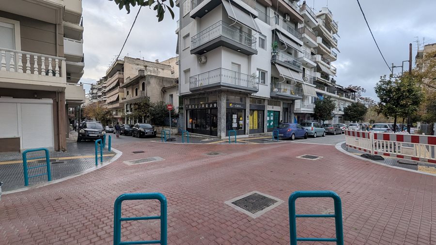 Οδική διαμόρφωση και κυκλοφοριακές ρυθμίσεις στη Λάρισα για έργα διασύνδεσης μνημείων.