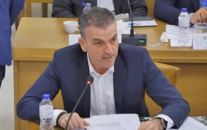 Δήμος Λαρισαίων, συνεδρίαση, δημοτικό συμβούλιο, τοπική αυτοδιοίκηση.