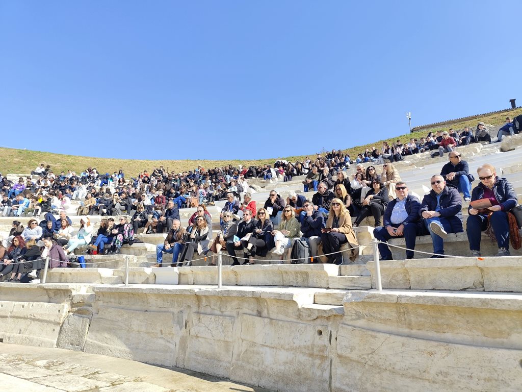 Στιγμιότυπο από την έναρξη του Μαθητικού Φεστιβάλ Αρχαίου Θεάτρου 2026