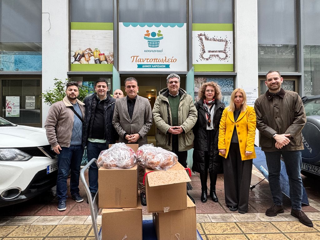 Προσφορά στο Κοινωνικό Παντοπωλείο από ΕΦΕΛ