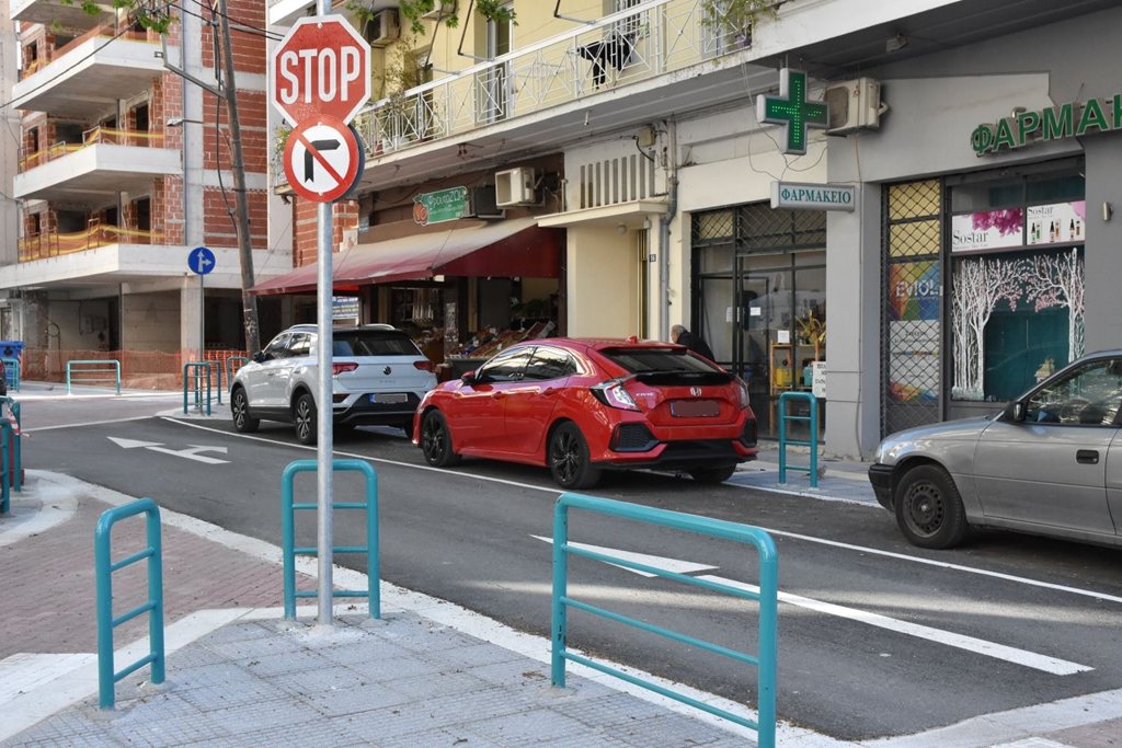 Στιγμιότυπο από τις οδούς Ταγματάρχου Βελησσαρίου και Παλαιστίνης που δόθηκαν στην κυκλοφορία