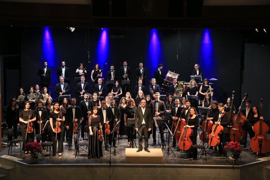 Η Συμφωνική Ορχήστρα Λάρισας στο Δημοτικό Ωδείο