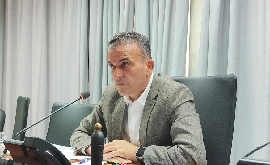 Στιγμιότυπο από την συνεδρίαση του Δημοτικού Συμβουλίου