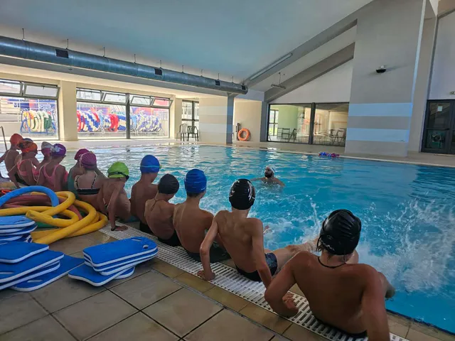 Μαθήματα κολύμβησης στην Πισίνα και το Δημοτικό Κολυμβητήριο του Δήμου Λαρισαίων