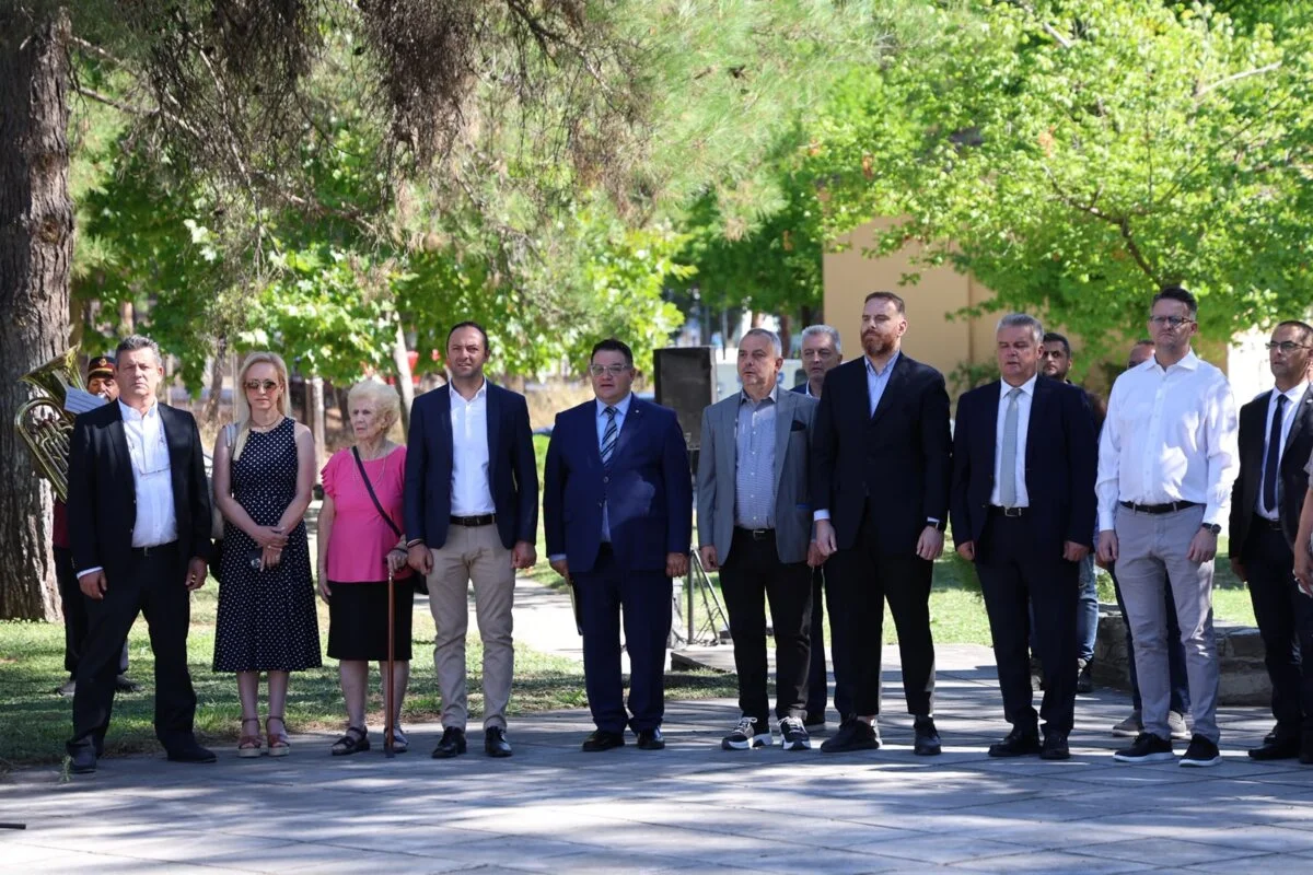 Στιγμιότυπο από τις επετειακές εκδηλώσεις «Ελευθέρια 2026» για τα 145 χρόνια από την απελευθέρωση της Λάρισας από τον τουρκικό ζυγό (1881).