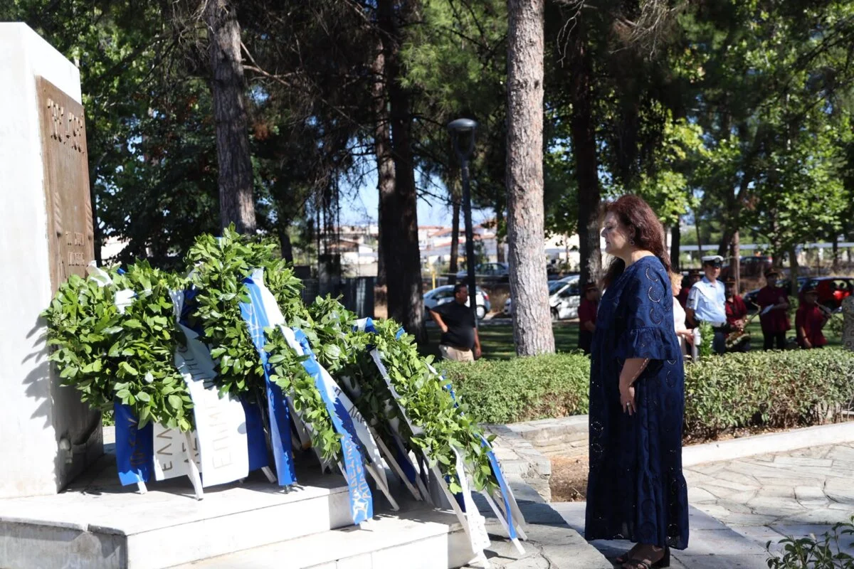 Στιγμιότυπο από τις επετειακές εκδηλώσεις «Ελευθέρια 2026» για τα 145 χρόνια από την απελευθέρωση της Λάρισας από τον τουρκικό ζυγό (1881).