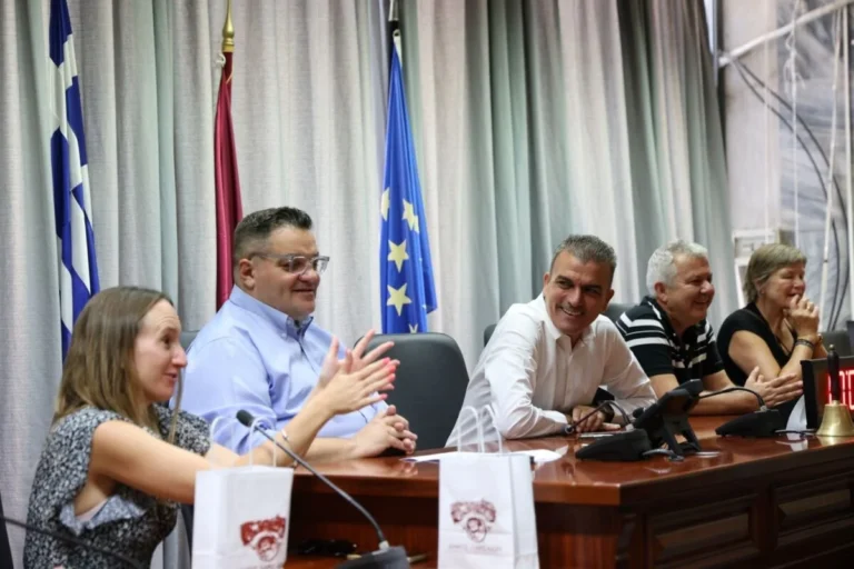 Η επίσκεψη στο Δημαρχείο των Βέλγων μαθητών στο πλαίσιο του Ευρωπαϊκού προγράμματος Erasmus+