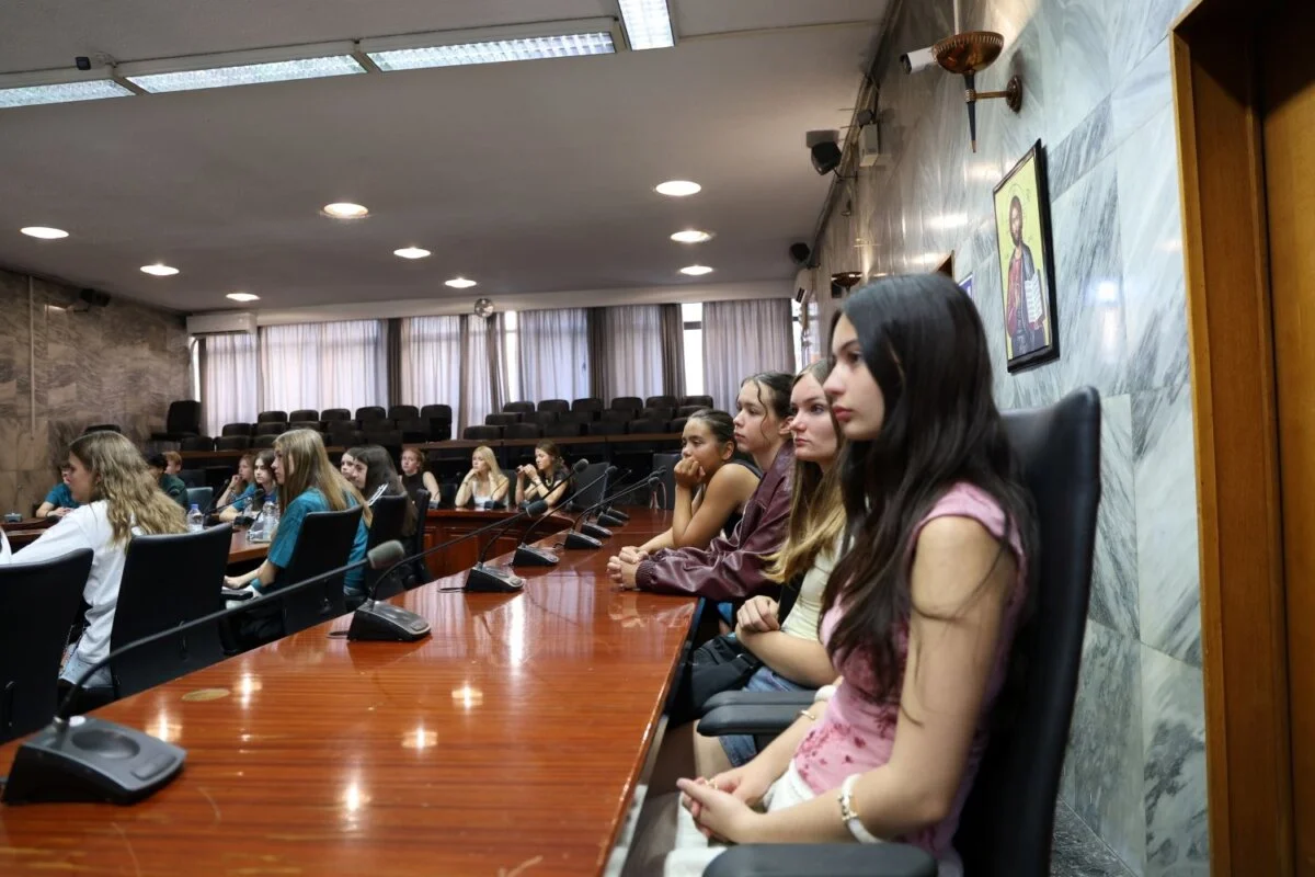Η επίσκεψη στο Δημαρχείο των Βέλγων μαθητών στο πλαίσιο του Ευρωπαϊκού προγράμματος Erasmus+