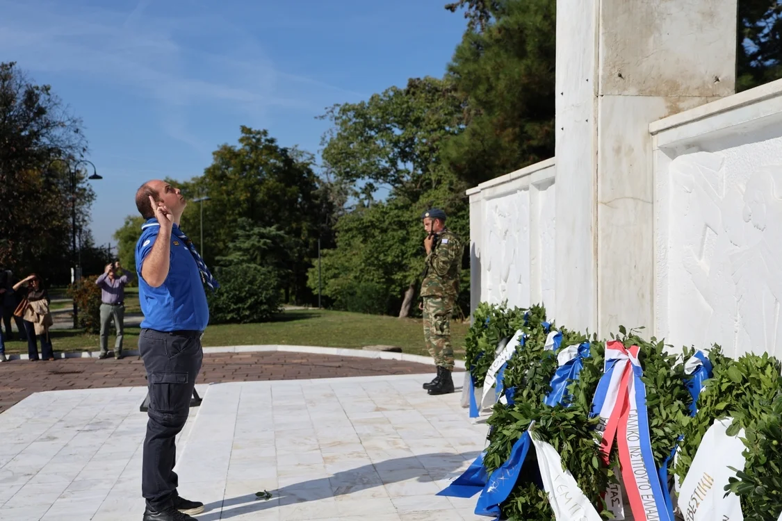 Στιγμιότυπο από τις εκδηλώσεις για την 82η επέτειο απελευθέρωσης της Λάρισας από τη γερμανική κατοχή.