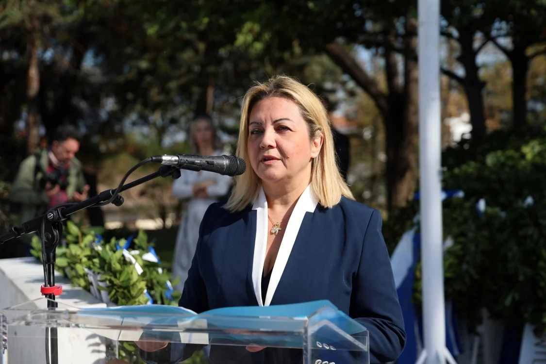 Στιγμιότυπο από τις εκδηλώσεις για την 82η επέτειο απελευθέρωσης της Λάρισας από τη γερμανική κατοχή.